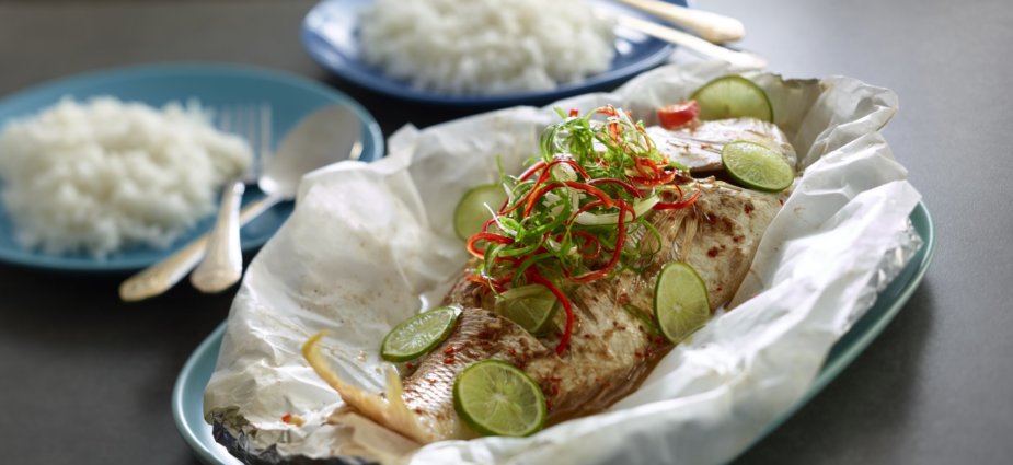 Steamed-chilli-and-lime-fish-recipe-West-End-Magazine-www.westendmagazine.com
