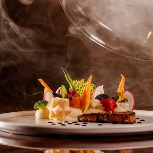 Bacchus-West-End-Magazine4